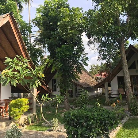 Villa Paradise Bukit Lawang Exterior foto